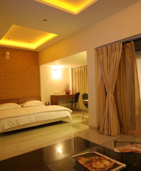 Luxury Suite (5)